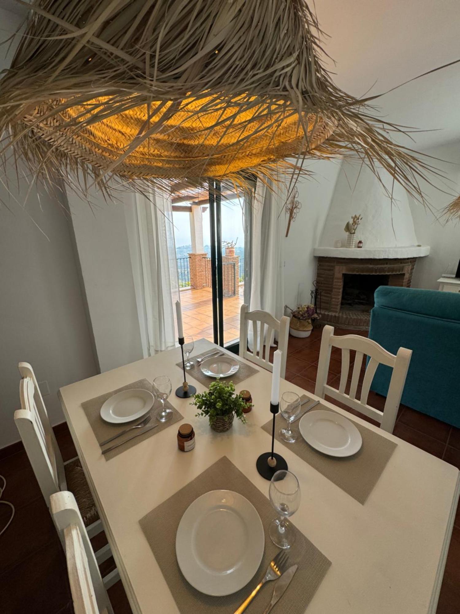 Villa En Frigiliana Con Piscina, Jacuzzi Y Espectaculares Vistas المظهر الخارجي الصورة